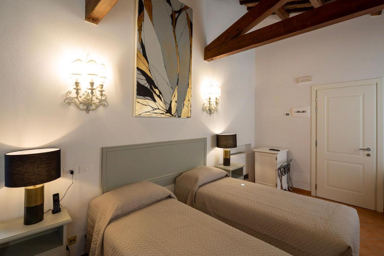 Princess Art Hotel Феррара Экстерьер фото