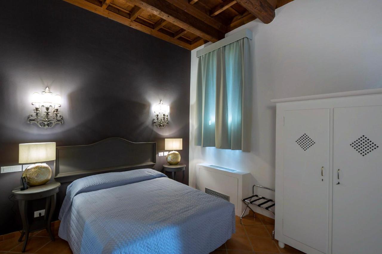 Princess Art Hotel Феррара Экстерьер фото